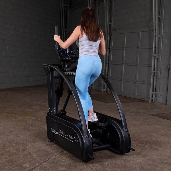 Body-Solid Endurance E5000 Premium Elliptical Trainer